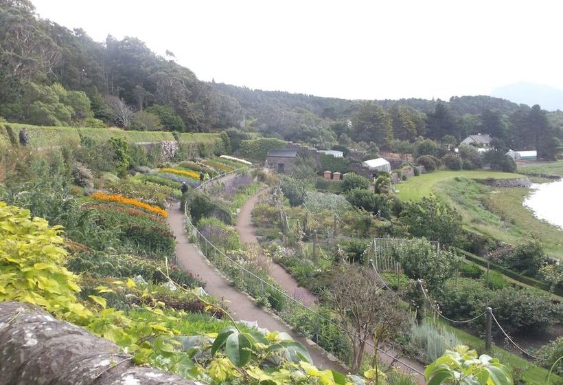 Broomview Cottage Bed & Breakfast