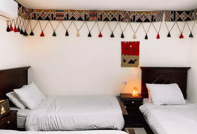 هتل Atlantis Pyramids Inn