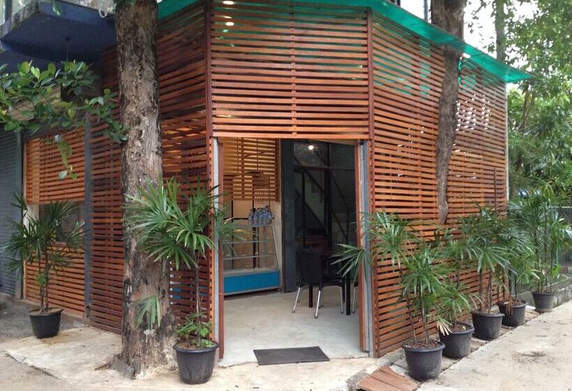 ホテル Cinnamon Airport Residencies