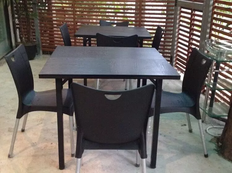 Hotelli Cinnamon Airport Residencies