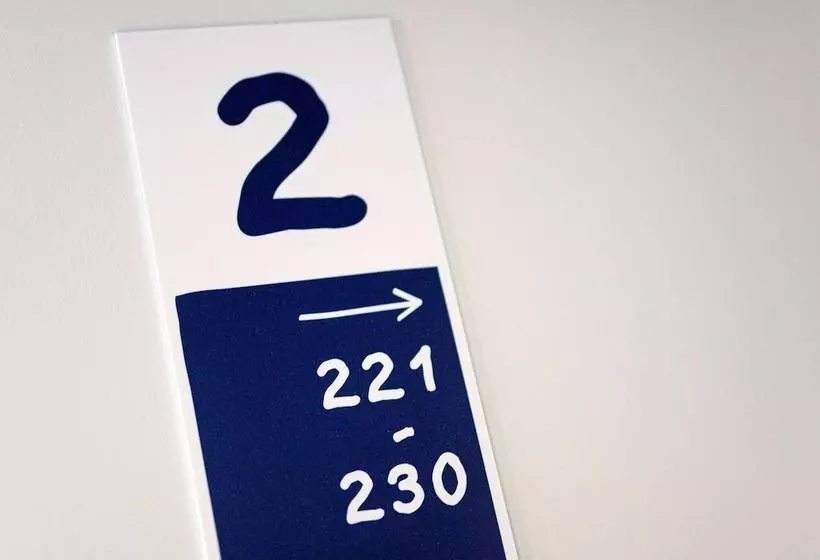 ホテル Ibis Budget Fribourg