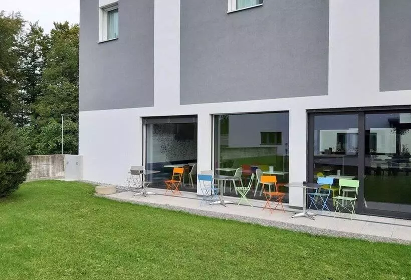 ホテル Ibis Budget Fribourg