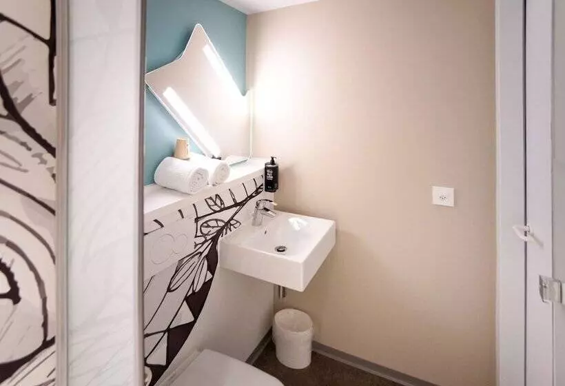 ホテル Ibis Budget Fribourg