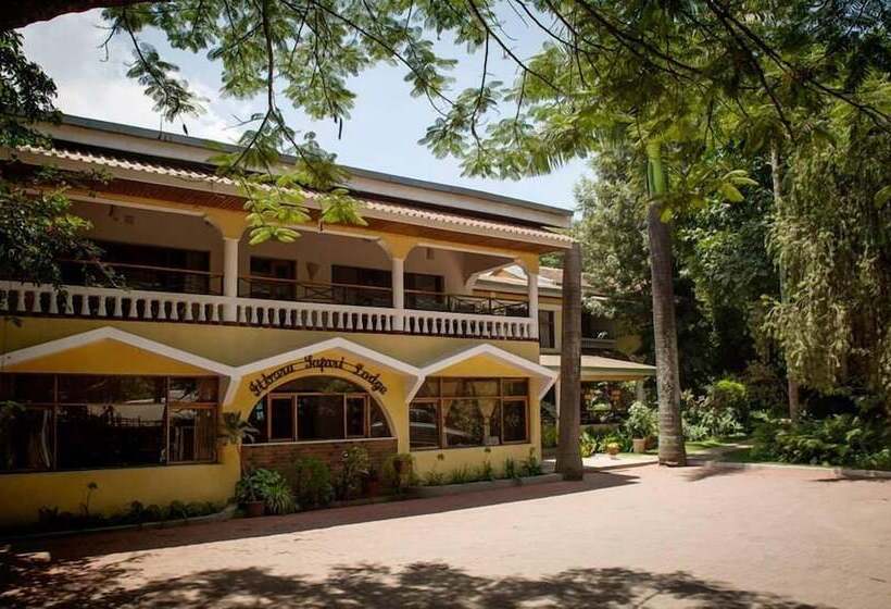 Отель Ilboru Safari Lodge