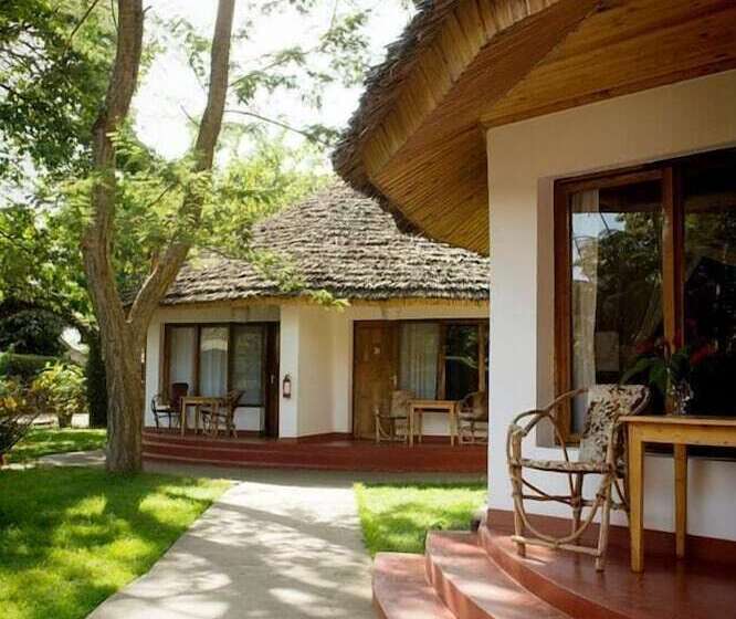 Отель Ilboru Safari Lodge