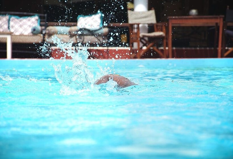 Отель Ilboru Safari Lodge