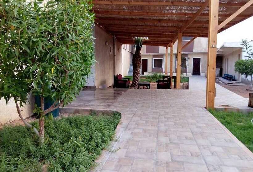 هتل New Life Camp