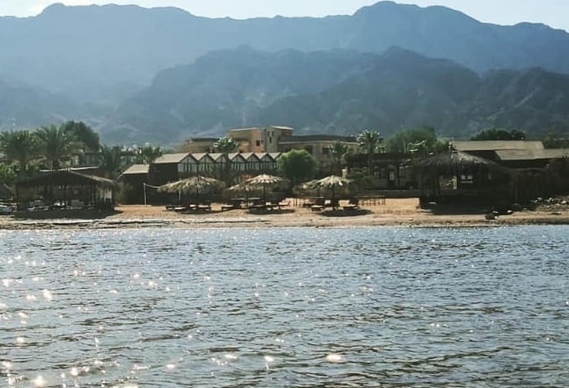 هتل Nuweiba Lodge