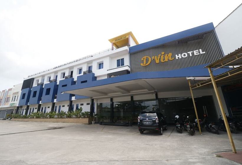 Отель Reddoorz Plus @ Tanjung Uncang Batam