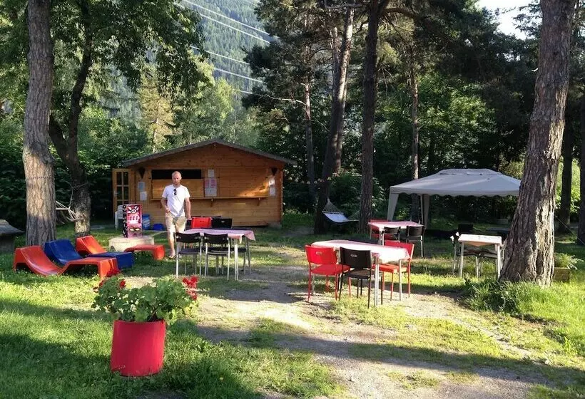 هتل Yourtes Camping Le Reclus