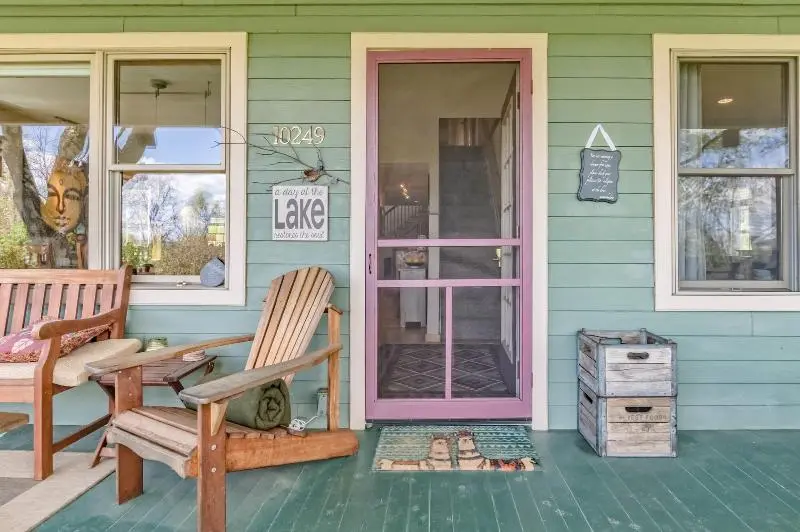 Moonshadow B&b