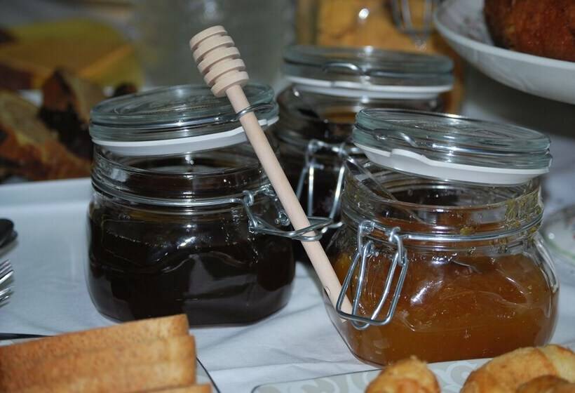 Pensão Artemi's Guesthouse