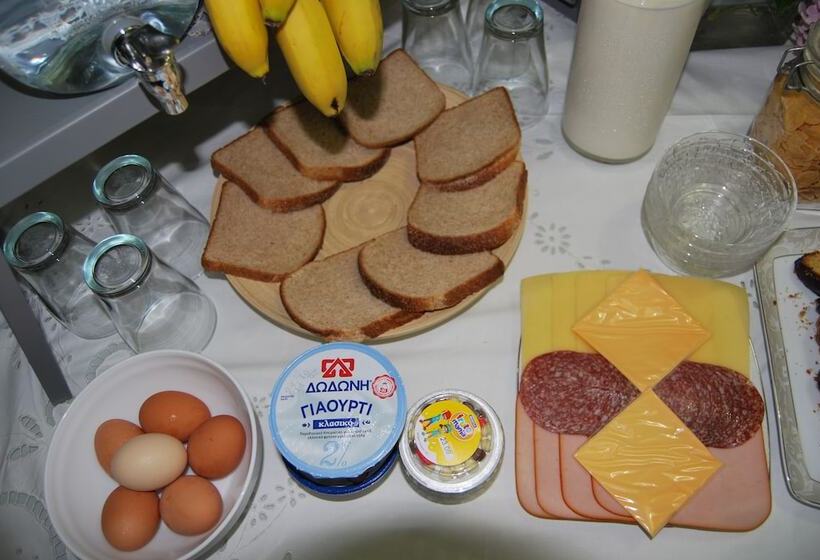 Pensão Artemi's Guesthouse