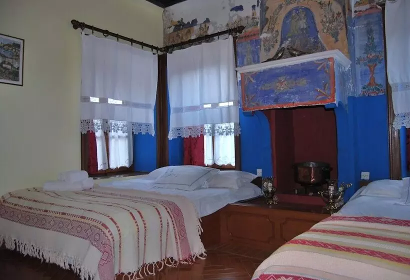 Majatalo Artemi's Guesthouse