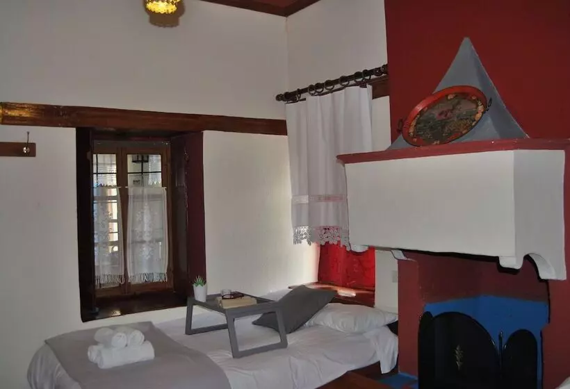 Majatalo Artemi's Guesthouse