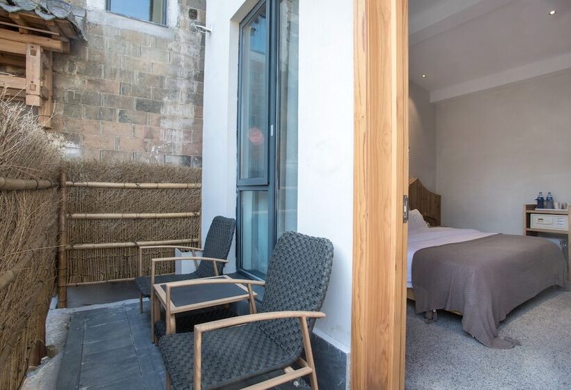 Pension (Hôtel basse catégorie) Old Street Moye Inn