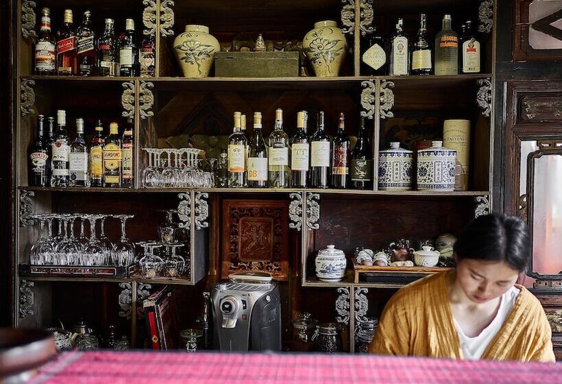 بنسيون Old Theatre Inn