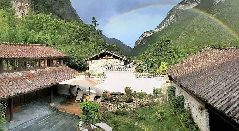 پانسیون Wei Island Farm&art Guesthouse