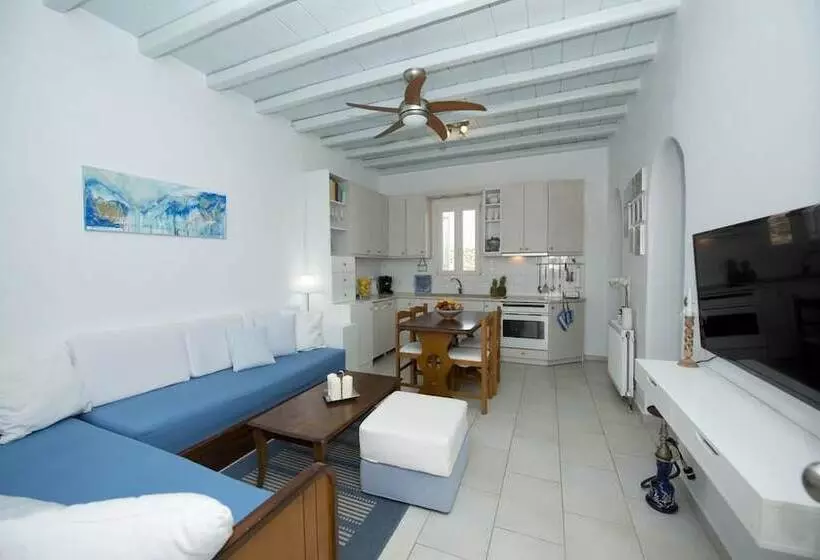 Tatiana Villa & Apartments