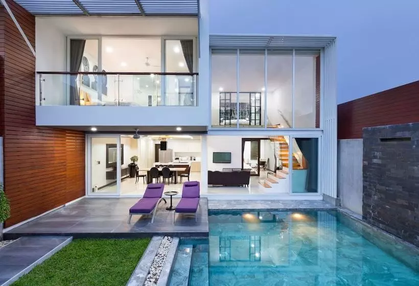Villa Maely