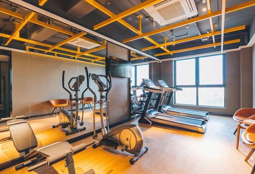 Atour Hotel Jinwan Plaza Railway Station Tianjin