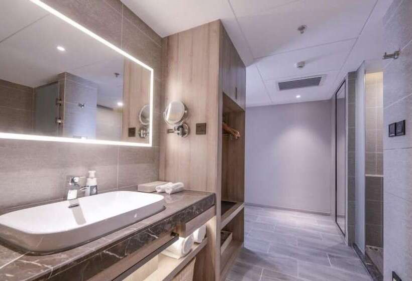 Atour Hotel Jinwan Plaza Railway Station Tianjin