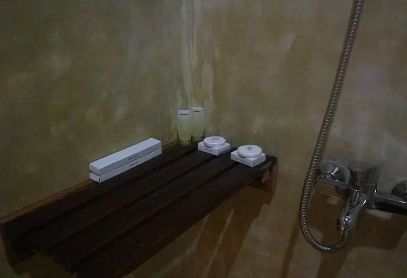 تختخواب و صبحانه Gopalan Borobudur