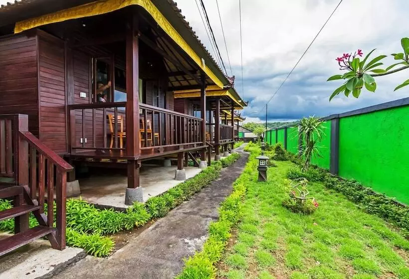 تختخواب و صبحانه Pula Huts Lembongan