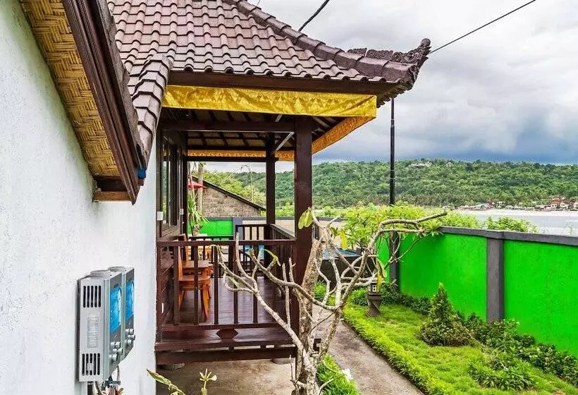 تختخواب و صبحانه Pula Huts Lembongan