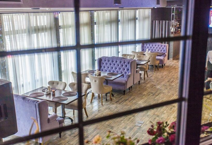 مبيت وإفطار Sport Point