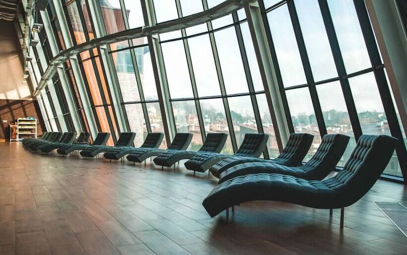 مبيت وإفطار Sport Point