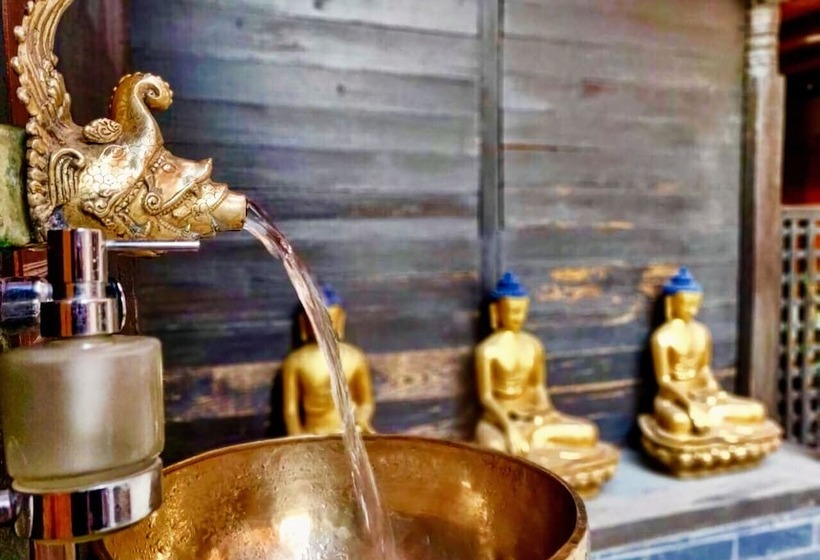 هتل Baha Restaurant And Cafe