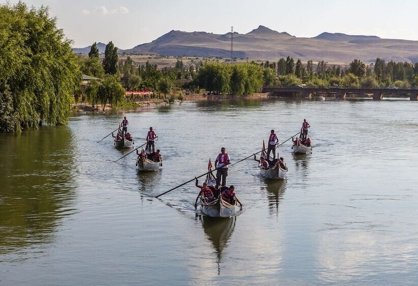 فندق Bayer Stone House