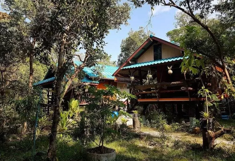 هتل Big Boss Resort