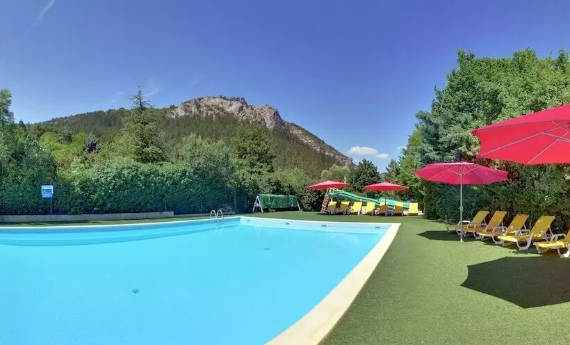 ホテル Camping Les Princes D Orange