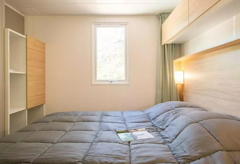 ホテル Camping Les Princes D Orange
