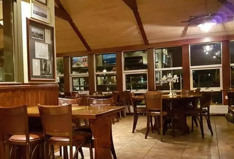 هتل Duus By Keflavik Airport