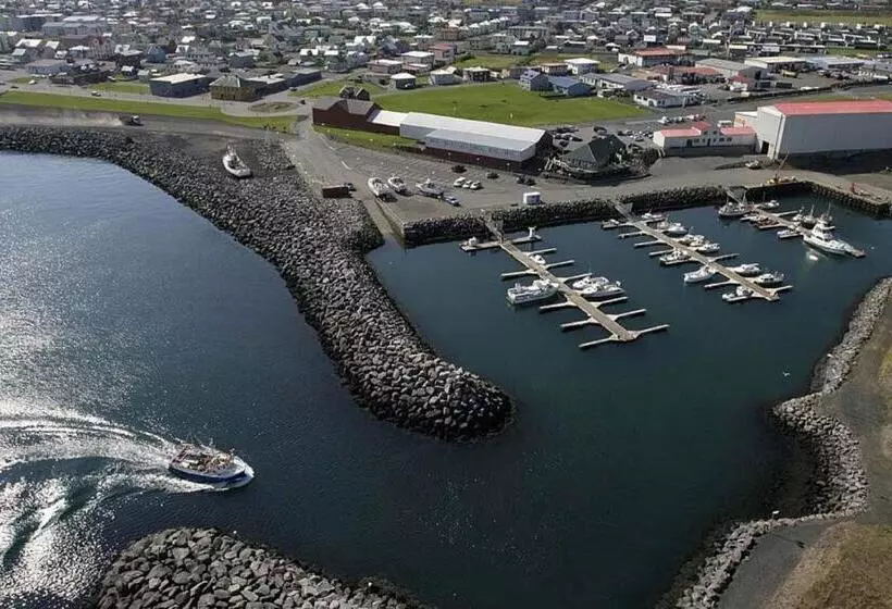 هتل Duus By Keflavik Airport