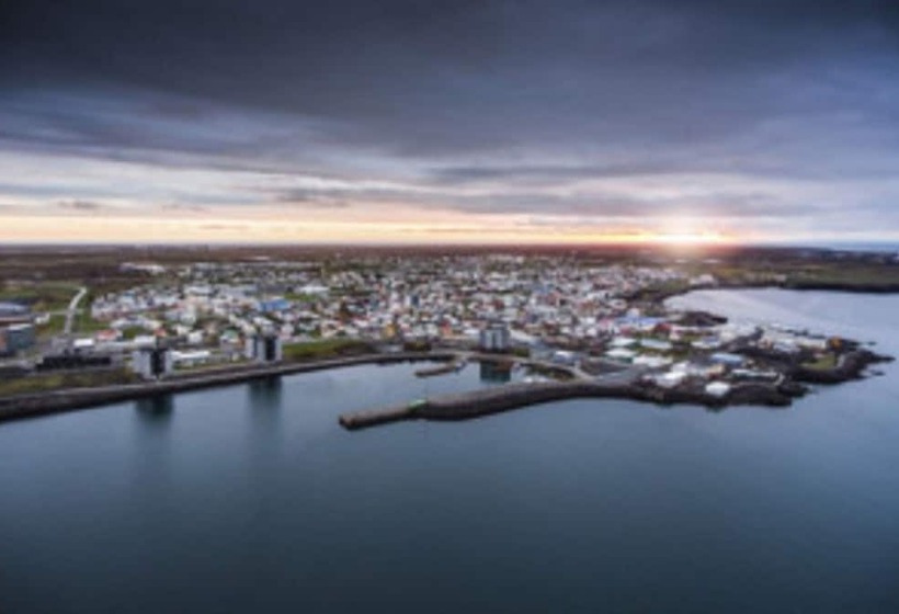 هتل Duus By Keflavik Airport