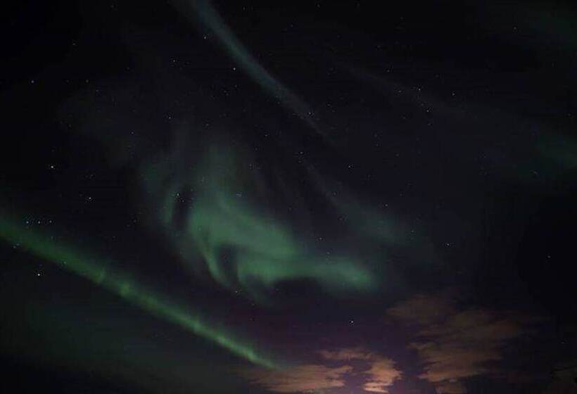 هتل Duus By Keflavik Airport