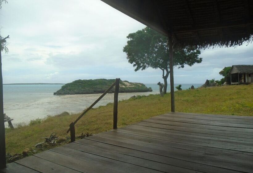 هتل Emeraude Lodge