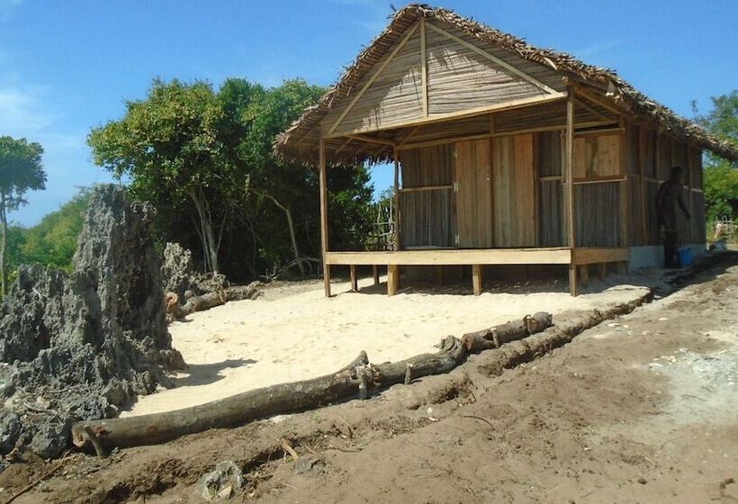 هتل Emeraude Lodge