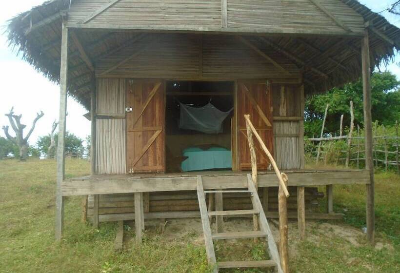 هتل Emeraude Lodge