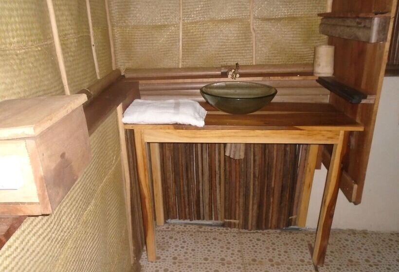 هتل Emeraude Lodge