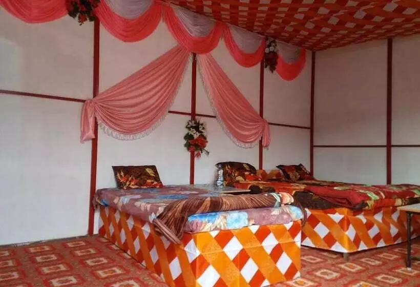 ホテル Krishna Kumbh Cottage