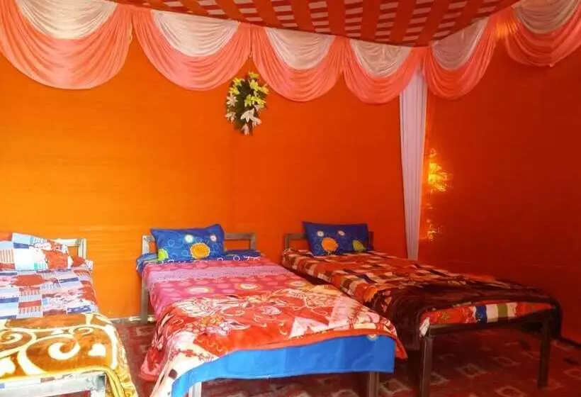 ホテル Krishna Kumbh Cottage