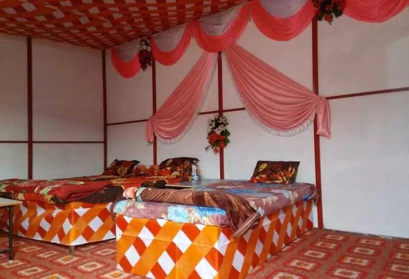 ホテル Krishna Kumbh Cottage