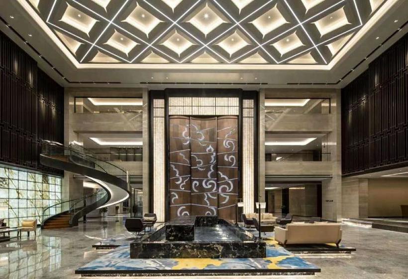 Hotel Ramada Wyndham Zhengzhou Xinzheng