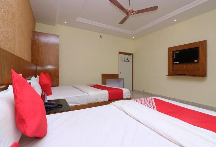 Oyo 16395 Hotel G K Palace