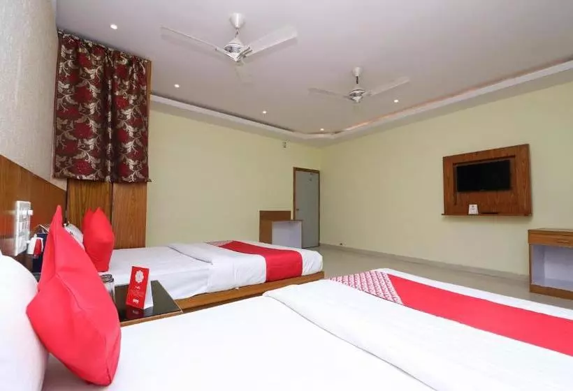 Oyo 16395 Hotel G K Palace